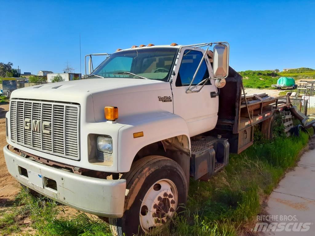 GMC C 7 Camion plateau