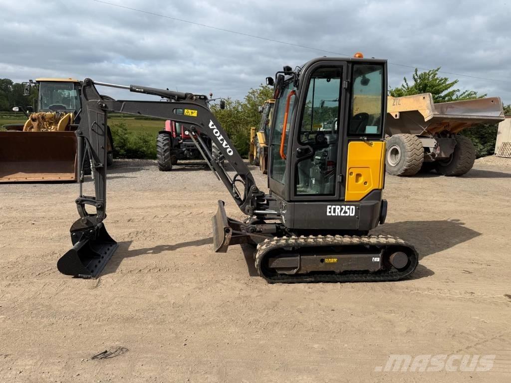 Volvo ECR 25 D Mini pelle < 7t
