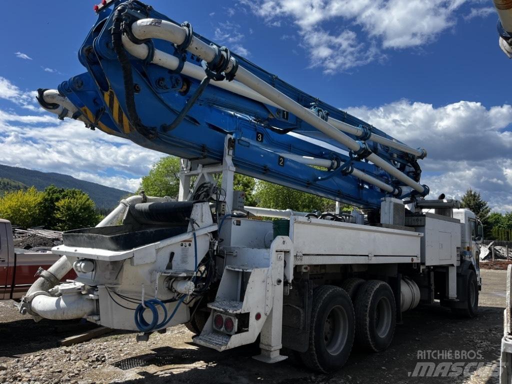 Alliance 33M Pompe à béton