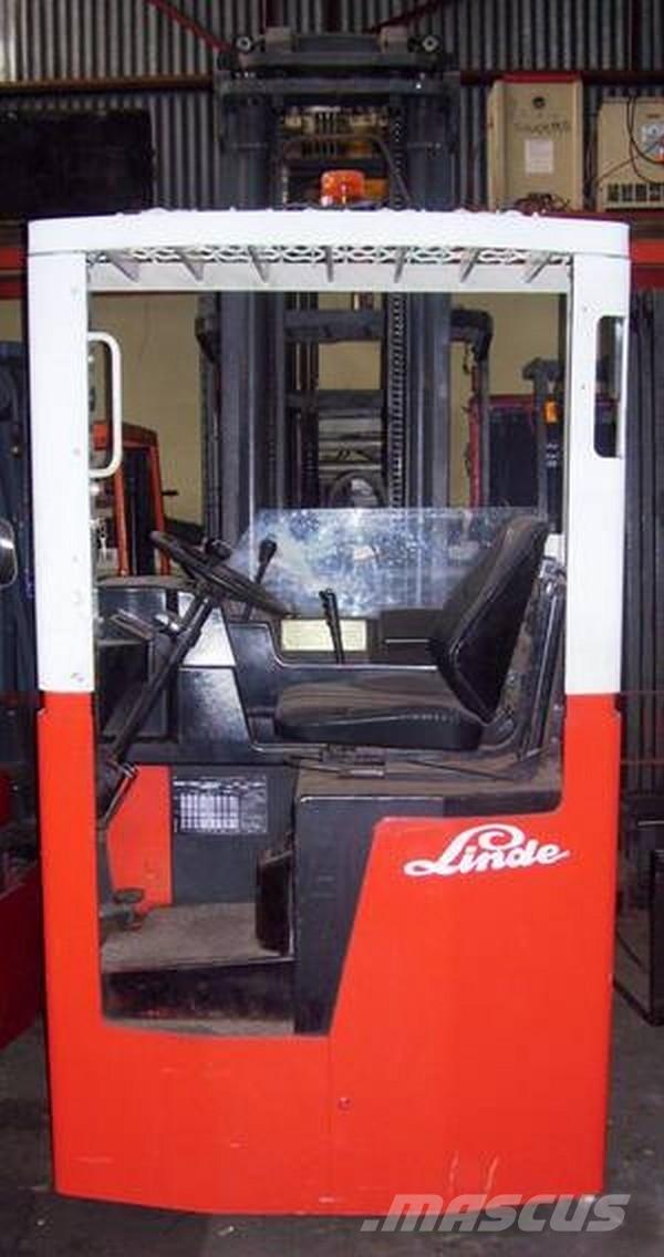 Linde FRER11/1.6TL Chariot à mât rétractable