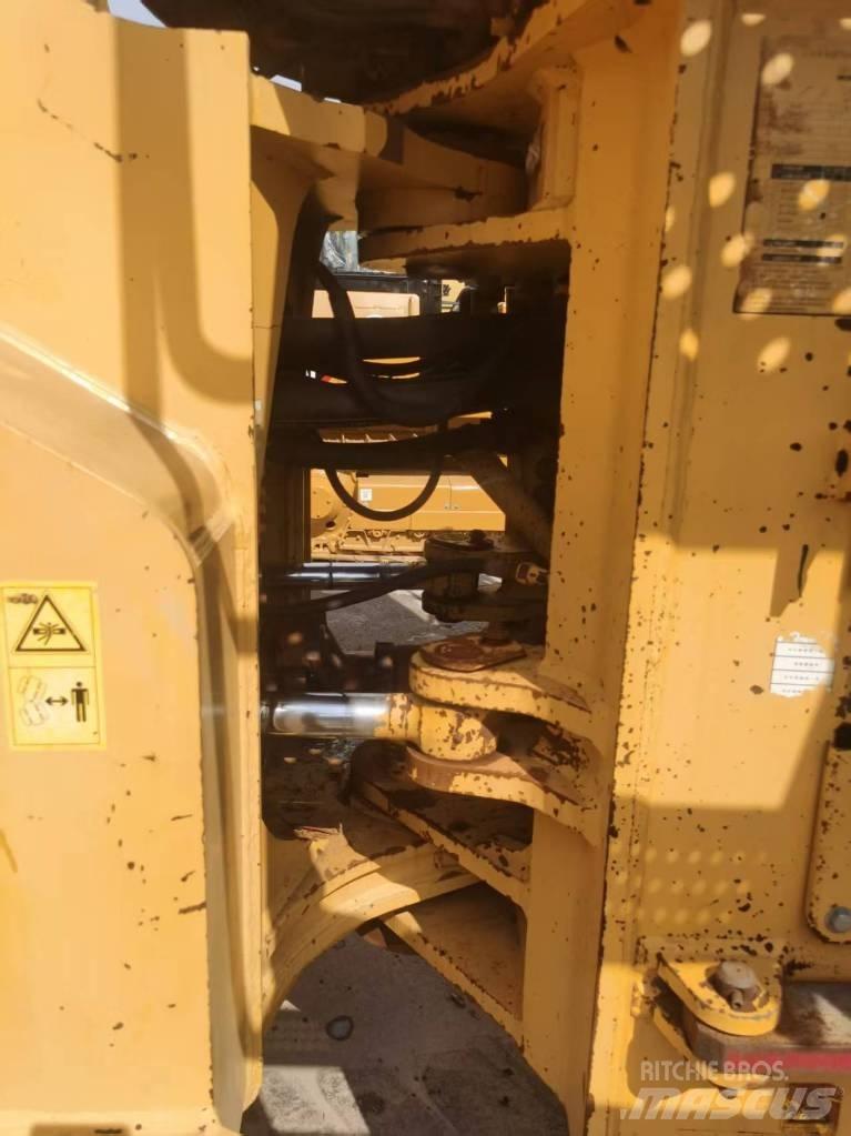 Komatsu WA 500-3 Chargeuse sur pneus