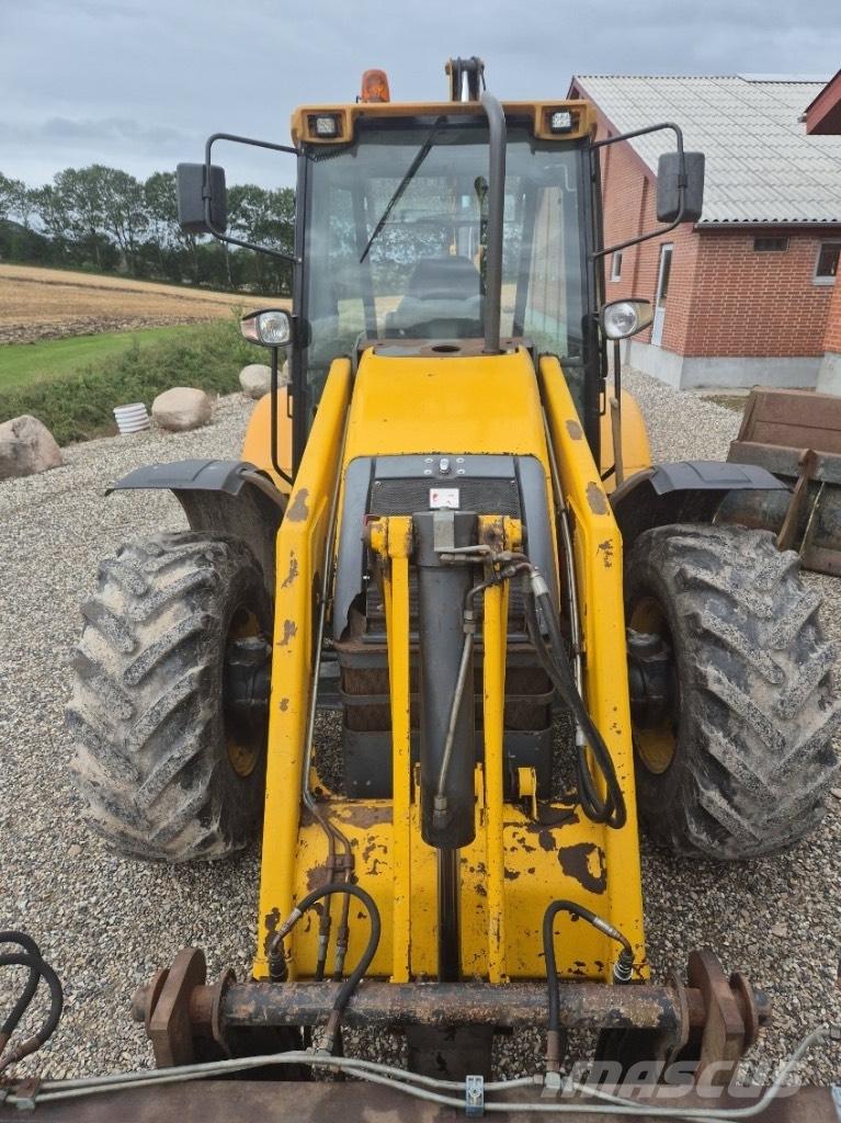 Fermec 960 Tractopelle