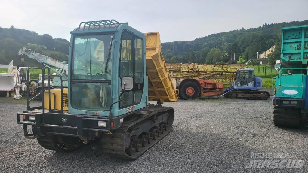 Yanmar C 50 R-3 C Tombereau sur chenilles