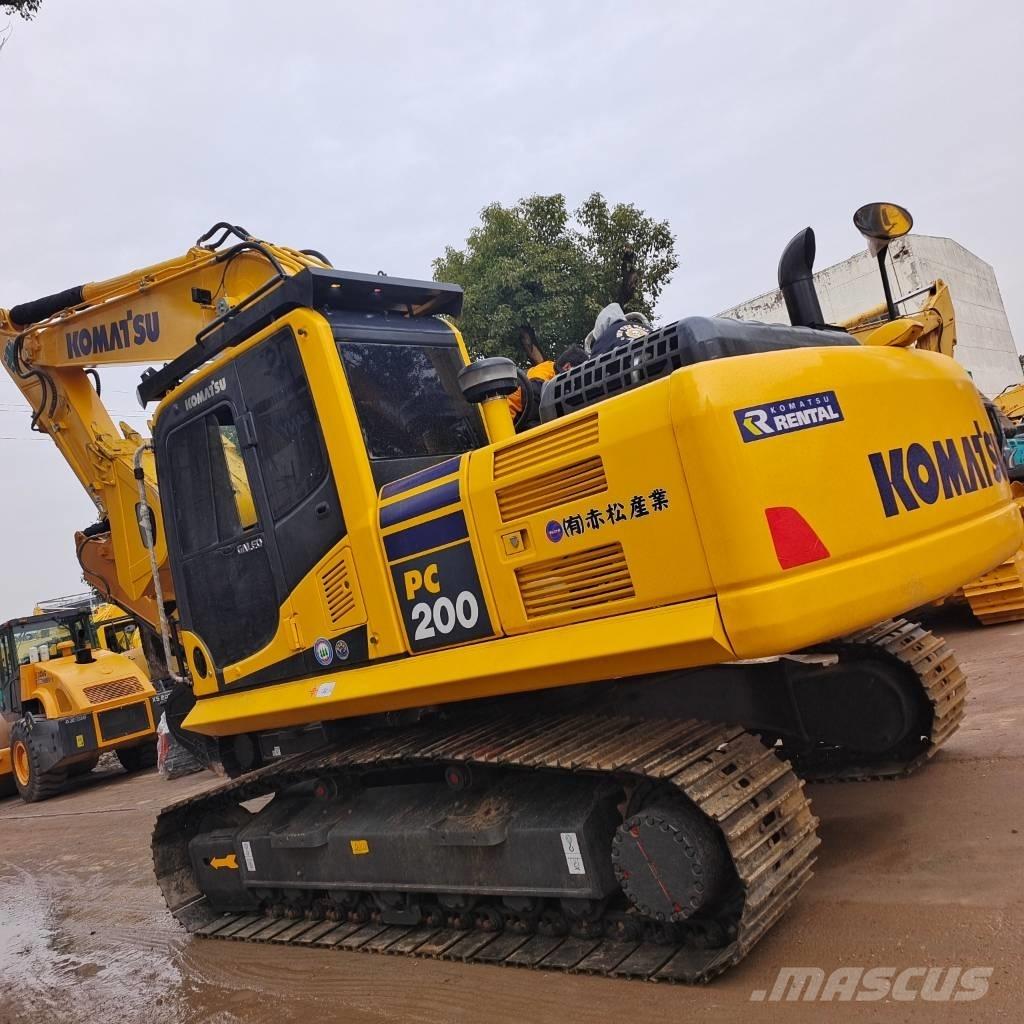 Komatsu PC 200-7 Pelle sur chenilles