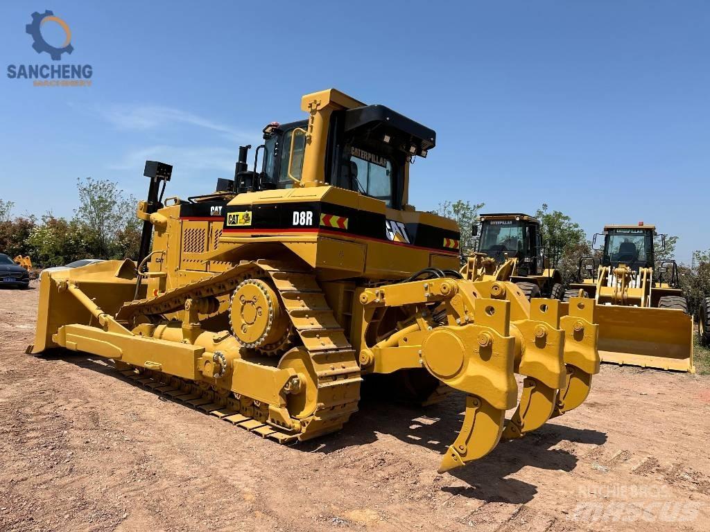CAT D 8 R Bouteurs sur chenilles