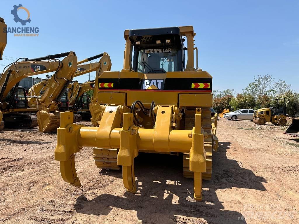 CAT D 8 R Bouteurs sur chenilles