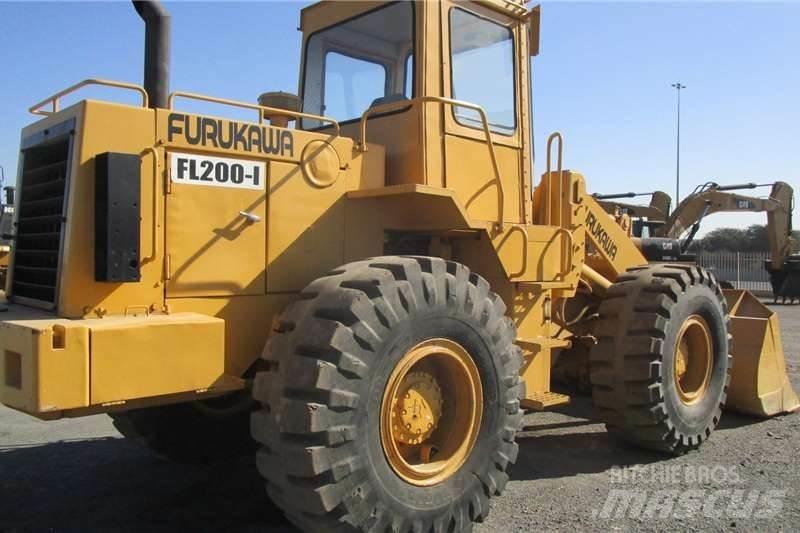 Furukawa FL200-I Chargeuse sur pneus