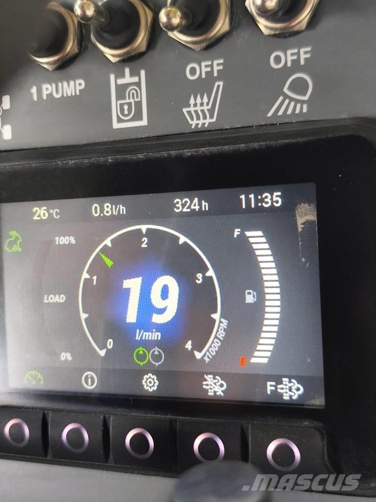 Avant 650 Chargeuse multifonction