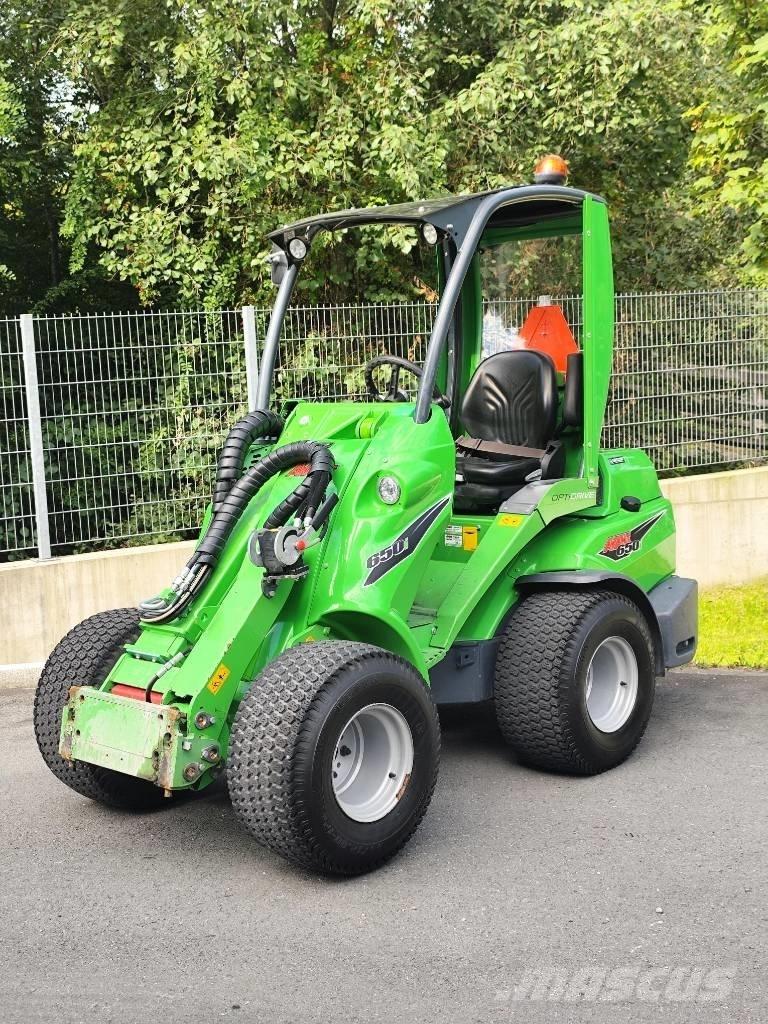 Avant 650 Chargeuse multifonction