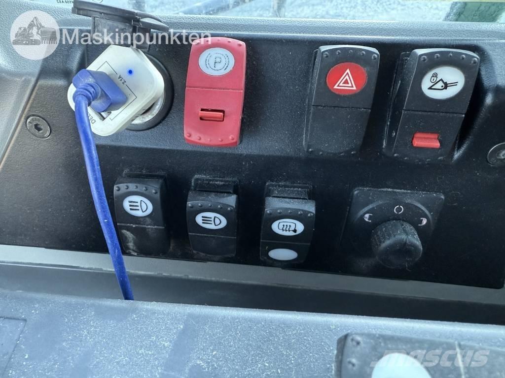 CAT 982 M Chargeuse sur pneus