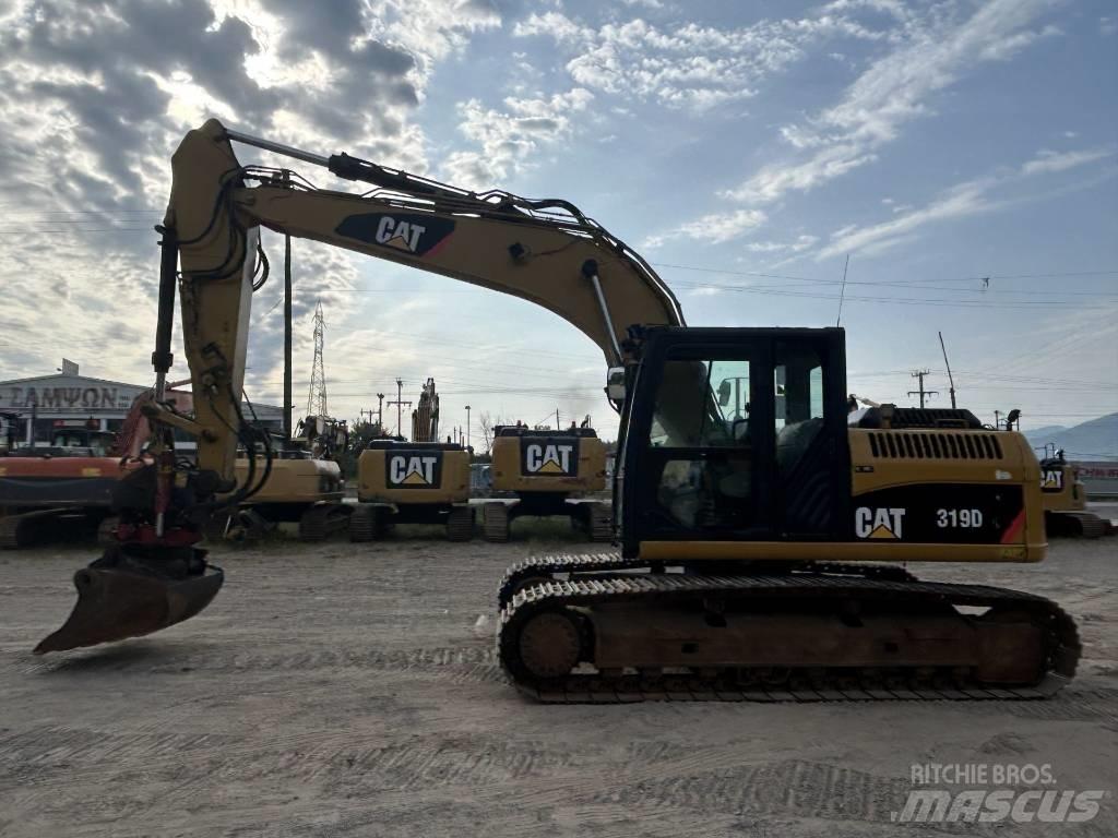 CAT 319 D L Pelle sur chenilles