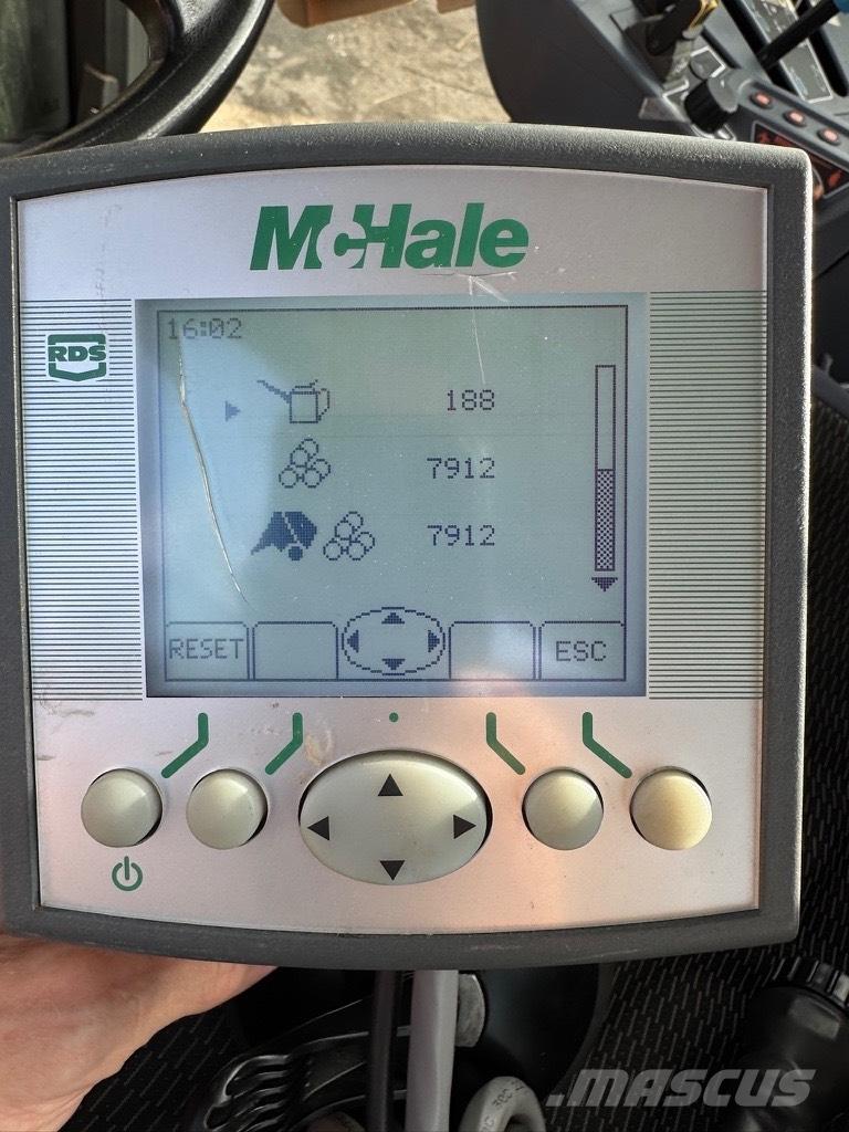 McHale F 5500 Presse à balle ronde