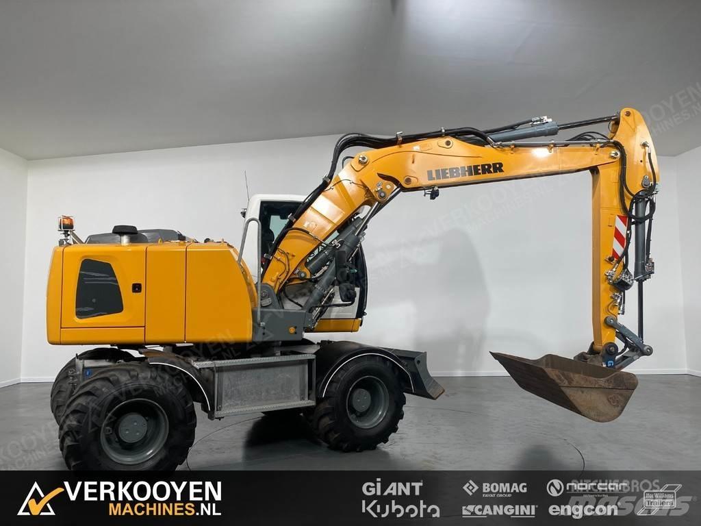 Liebherr A914-Li Pelle sur pneus