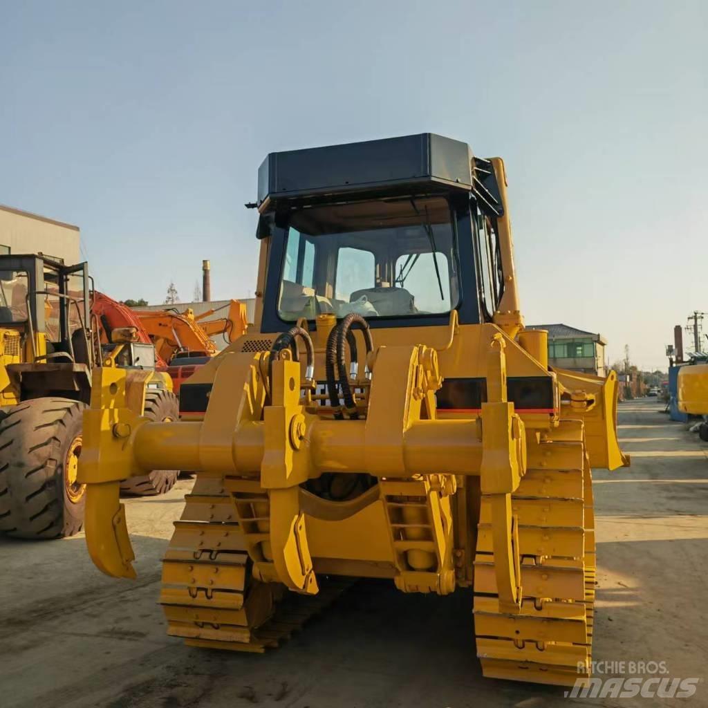 CAT D 6 R Niveleuse
