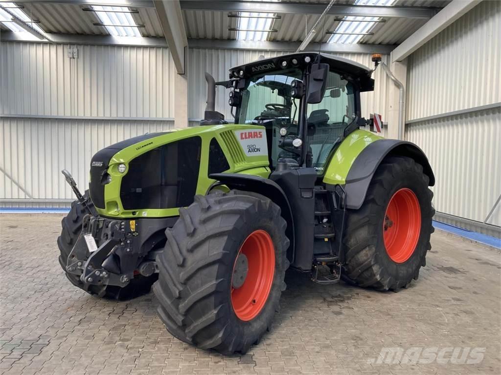 CLAAS Axion 920 Tracteur