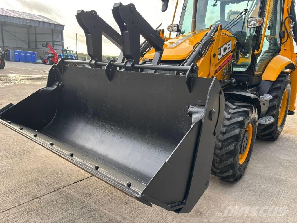 JCB 3CX PLUS Pelle sur pneus