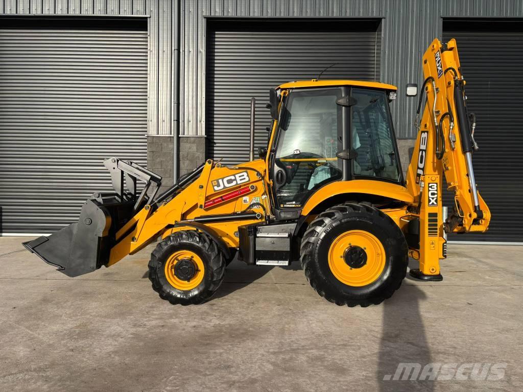 JCB 3CX PLUS Pelle sur pneus