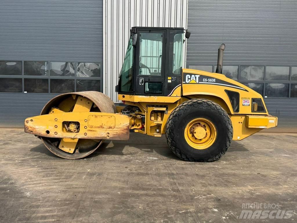 CAT CS563E Rouleaux monocylindre