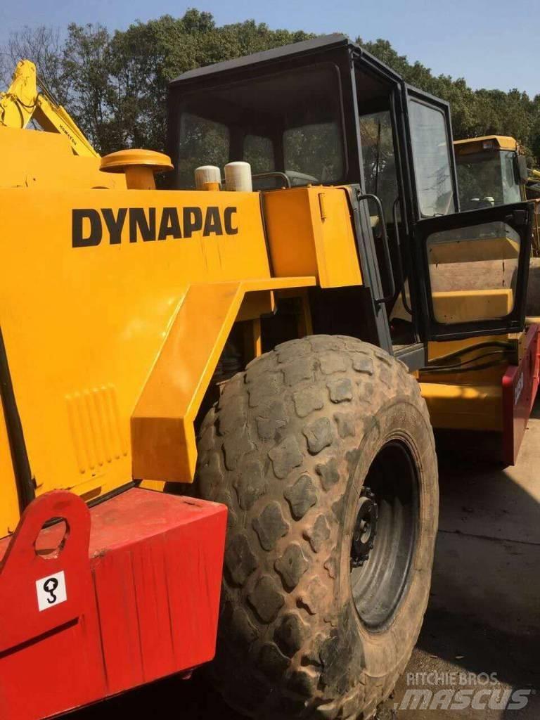 Dynapac CA 25 D Rouleaux monocylindre