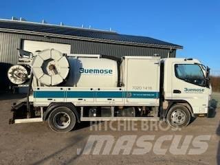 Fuso 9C 18 Camion aspirateur, Hydrocureur