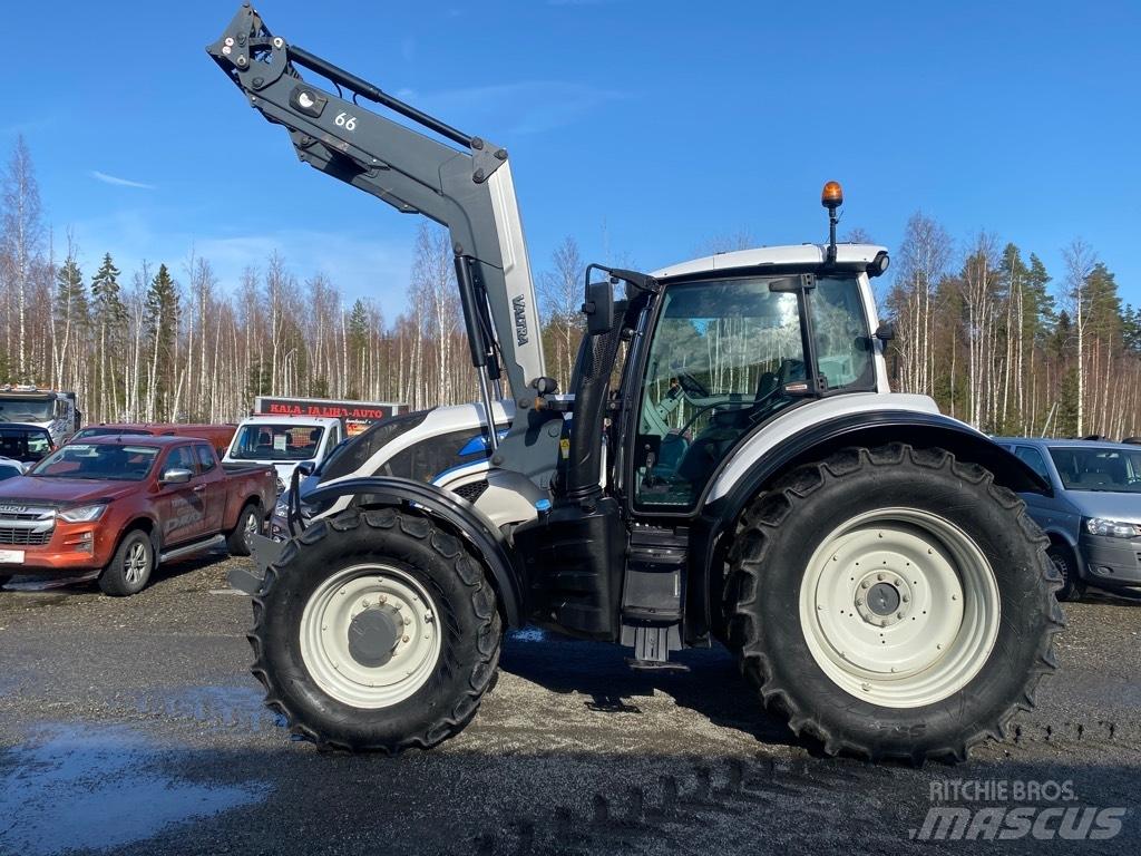 Valtra T 174 Tracteur