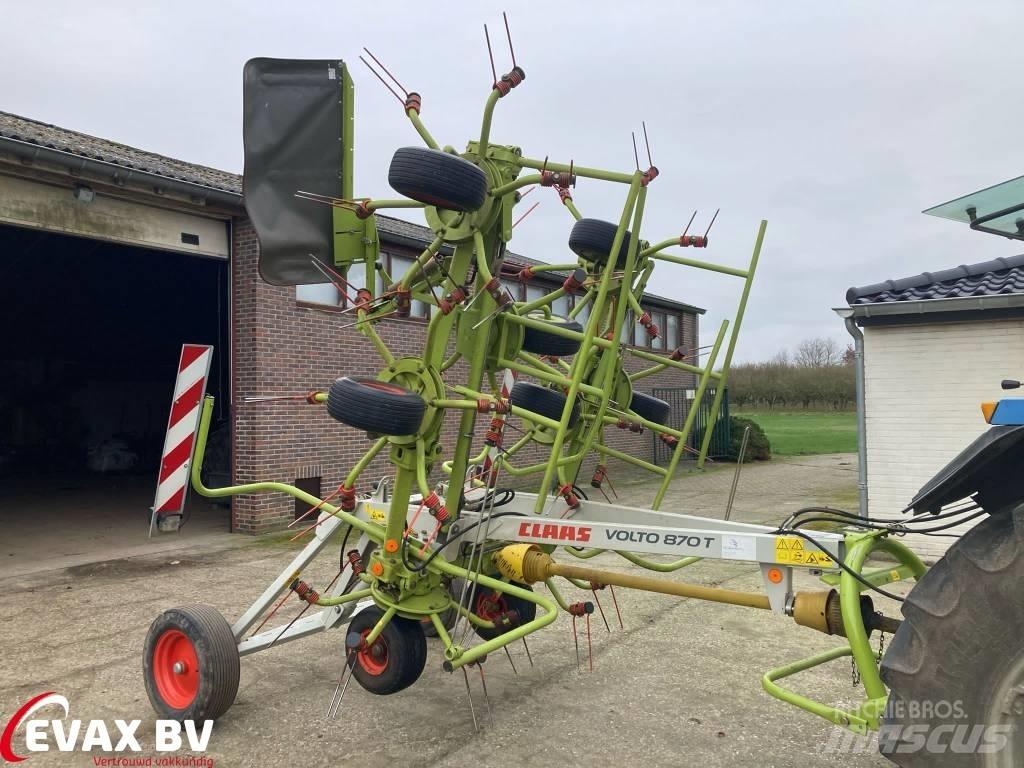 CLAAS Volto 870 T Rateau faneur
