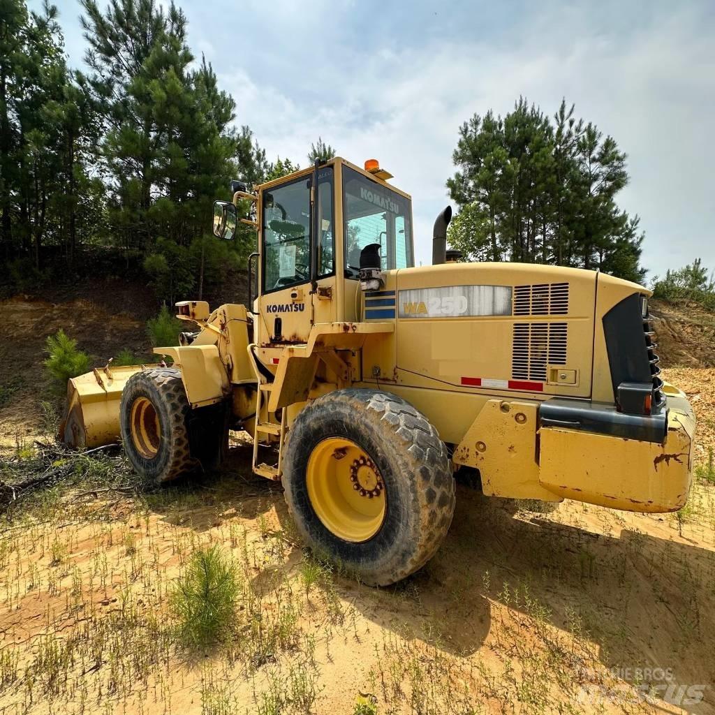 Komatsu WA 250 L-5 Chargeuse sur pneus