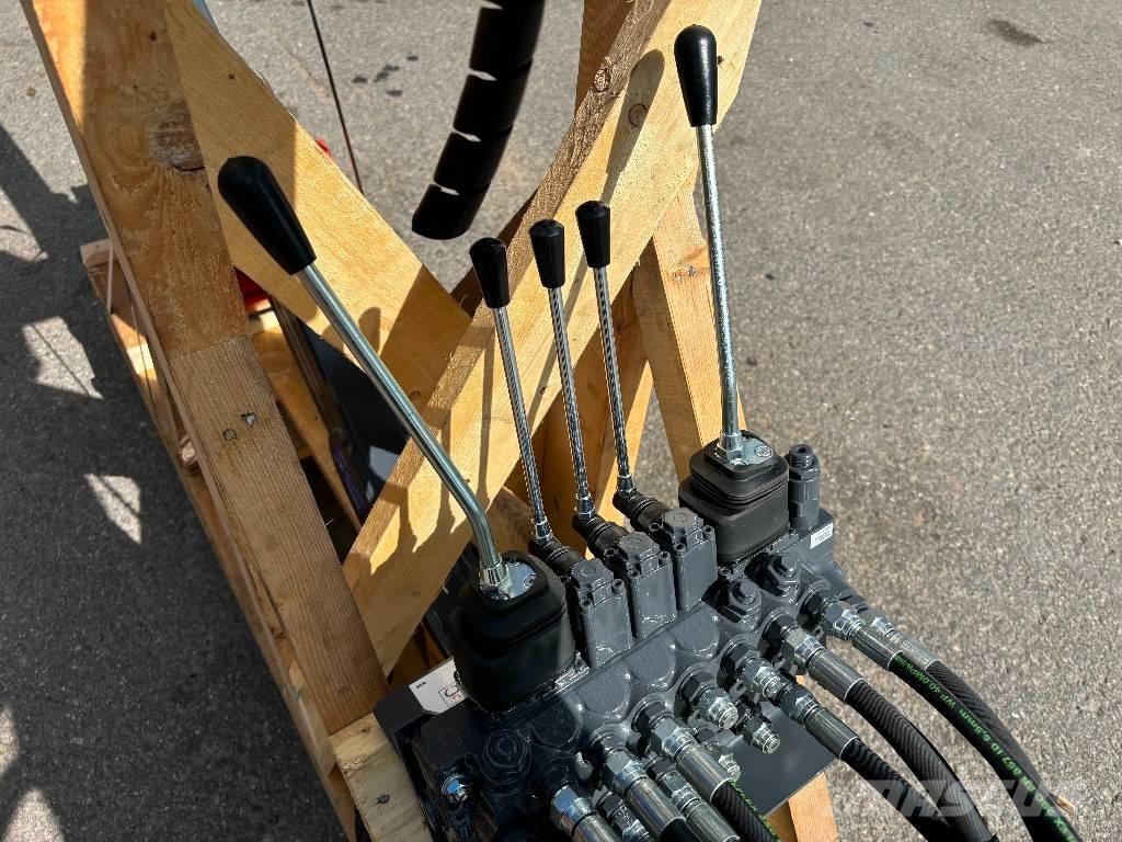 Farma C 5.1 M Grue, Chargeur