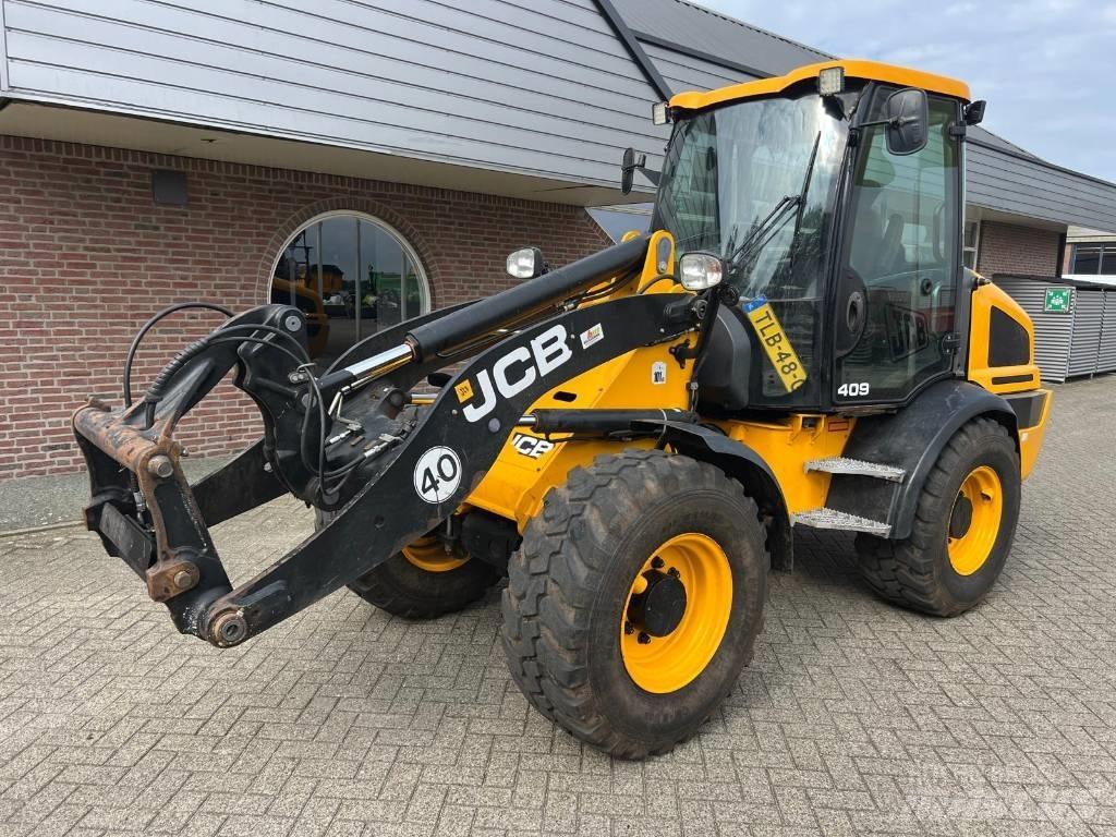 JCB 409 Agri shovel Chargeuse sur pneus
