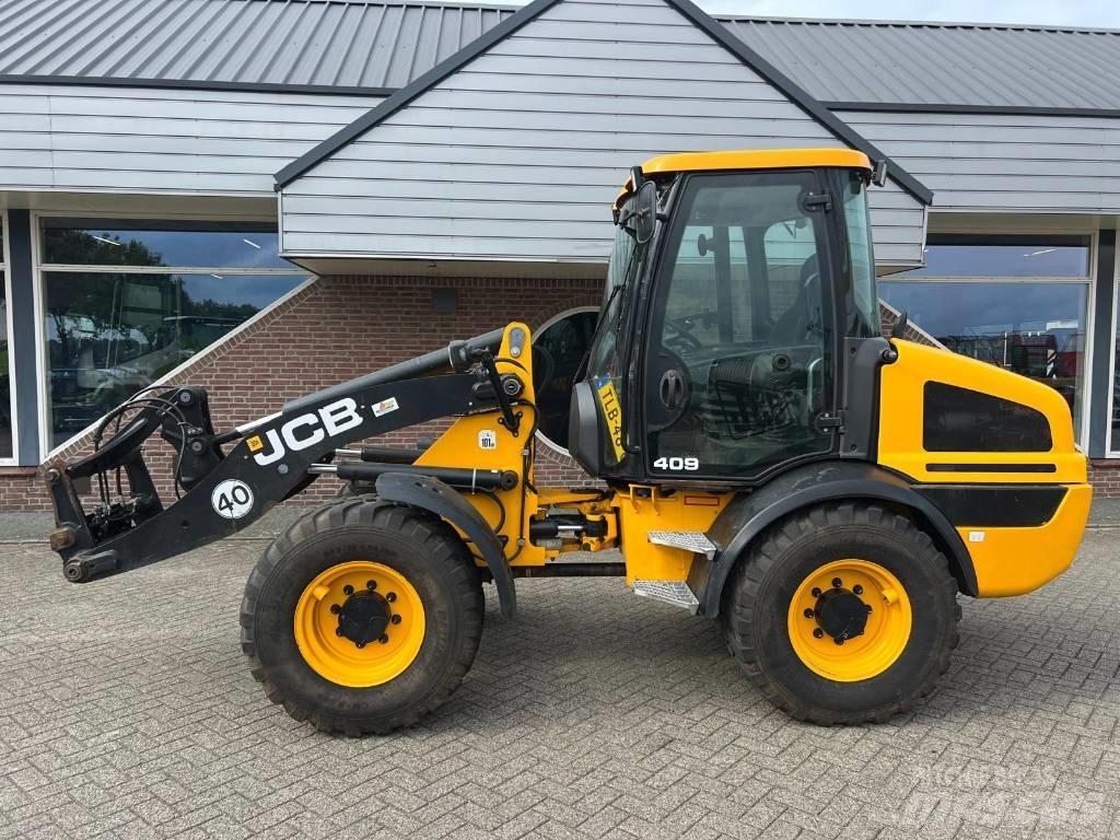 JCB 409 Agri shovel Chargeuse sur pneus
