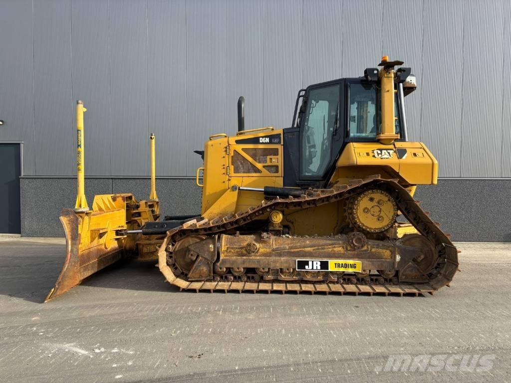 CAT D 6 N LGP Bouteurs sur chenilles