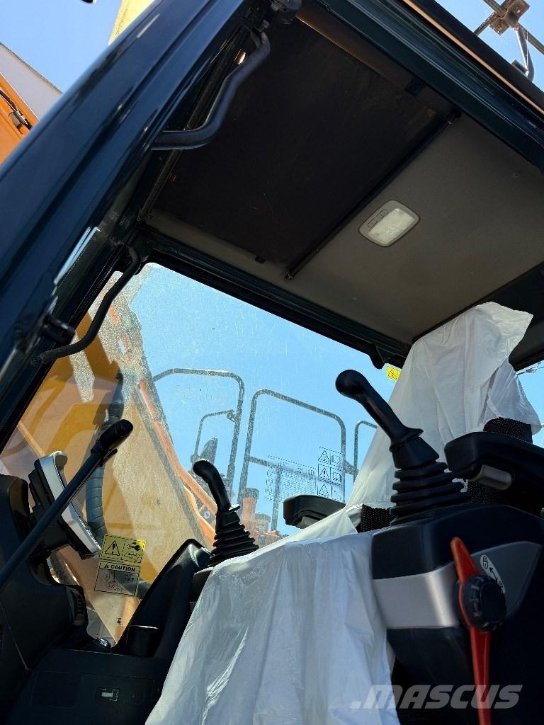 Hyundai HX 160 L Pelle sur chenilles