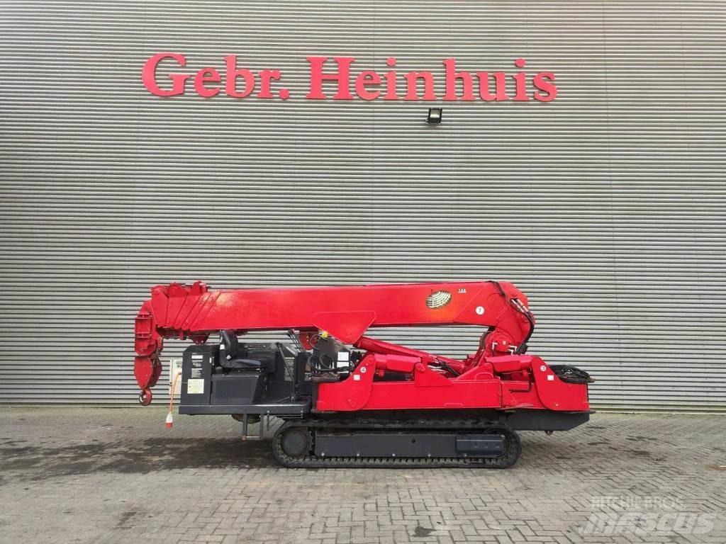 Unic URW 706 CDE Mini grue
