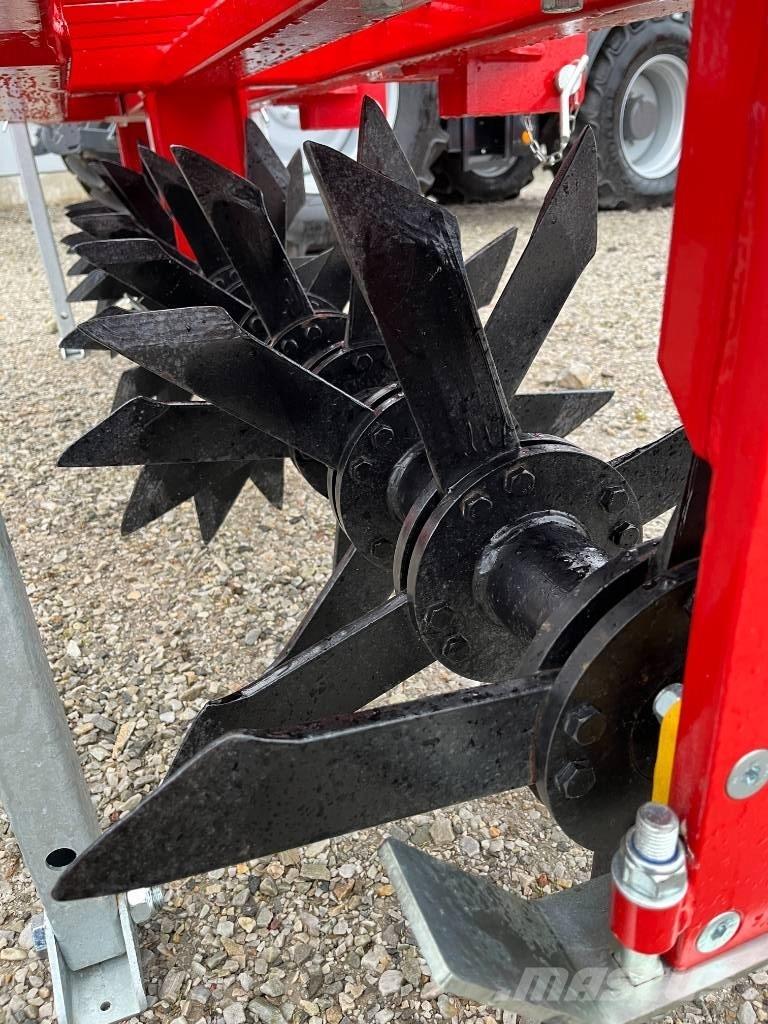 Evers GB-300 Autres matériels de fenaison
