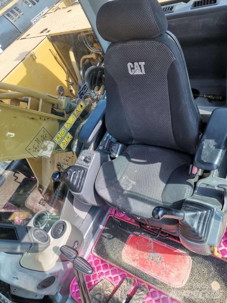 CAT 315 D Pelle sur chenilles