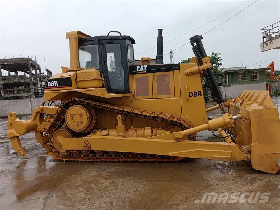 CAT D 8 R Bouteurs sur chenilles