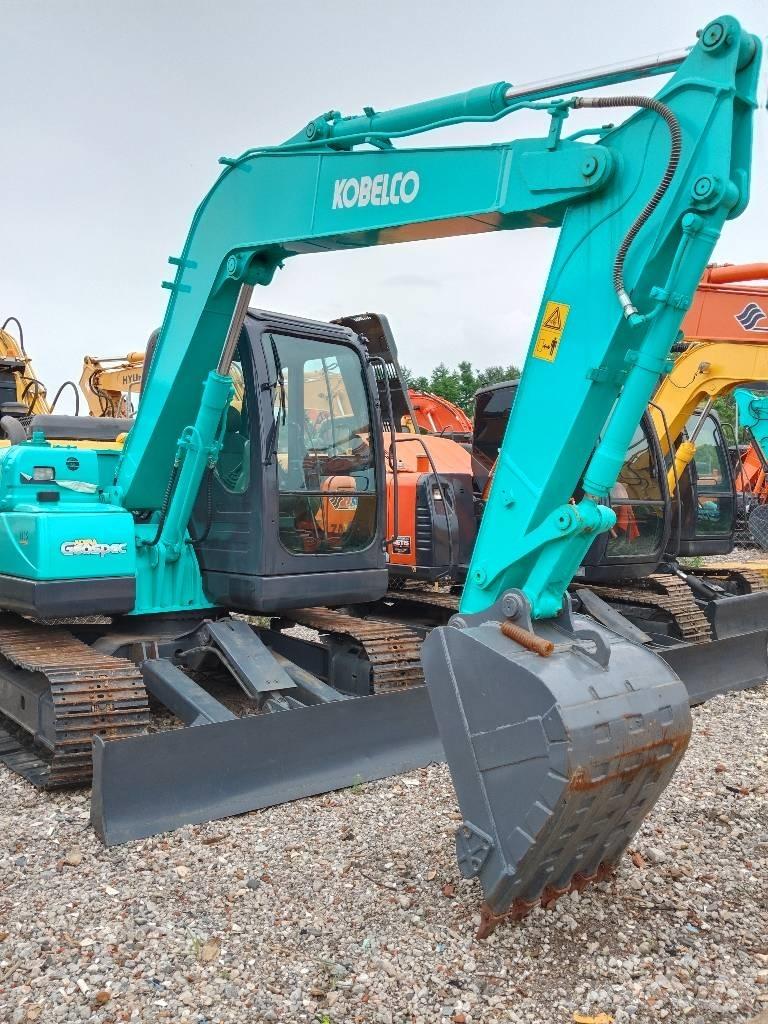 Kobelco SK 75 Pelle sur chenilles