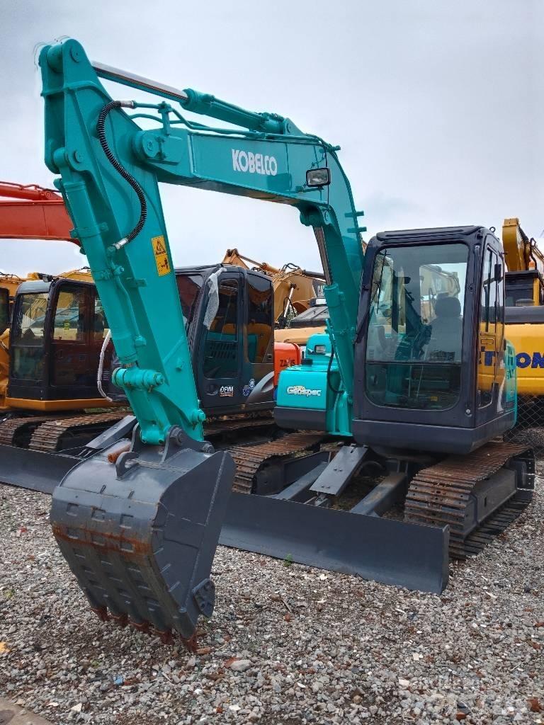 Kobelco SK 75 Pelle sur chenilles