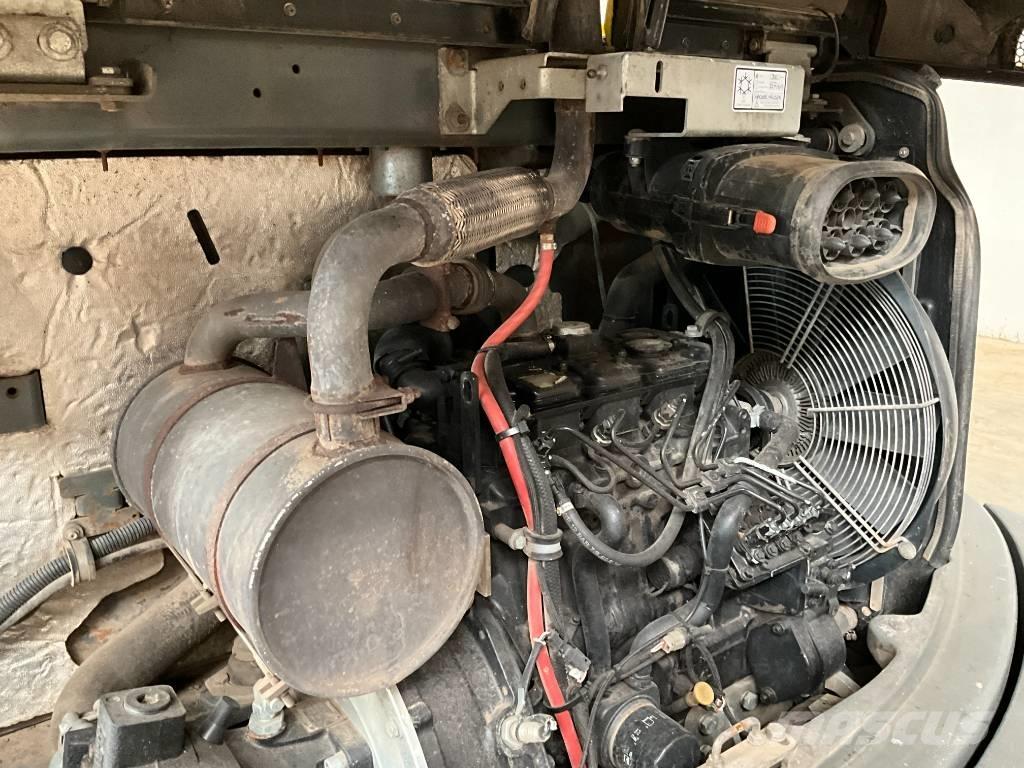 Neuson EZ 80 Mini pelle 7t-12t