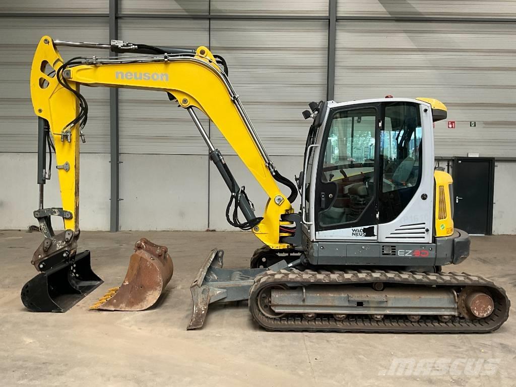 Neuson EZ 80 Mini pelle 7t-12t