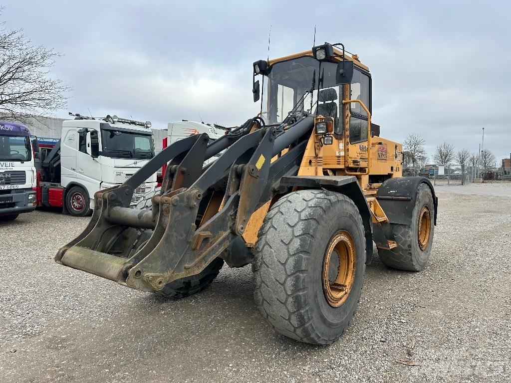 Ljungby L 17 Chargeuse sur pneus