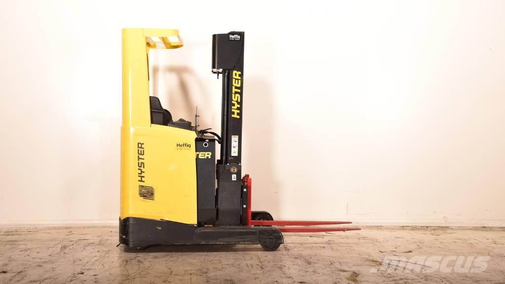 Hyster R 1.2 E Chariot à mât rétractable