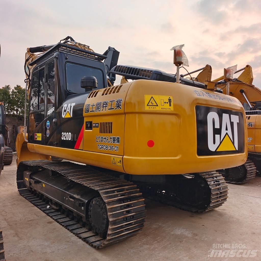 CAT 320 D Pelle sur chenilles