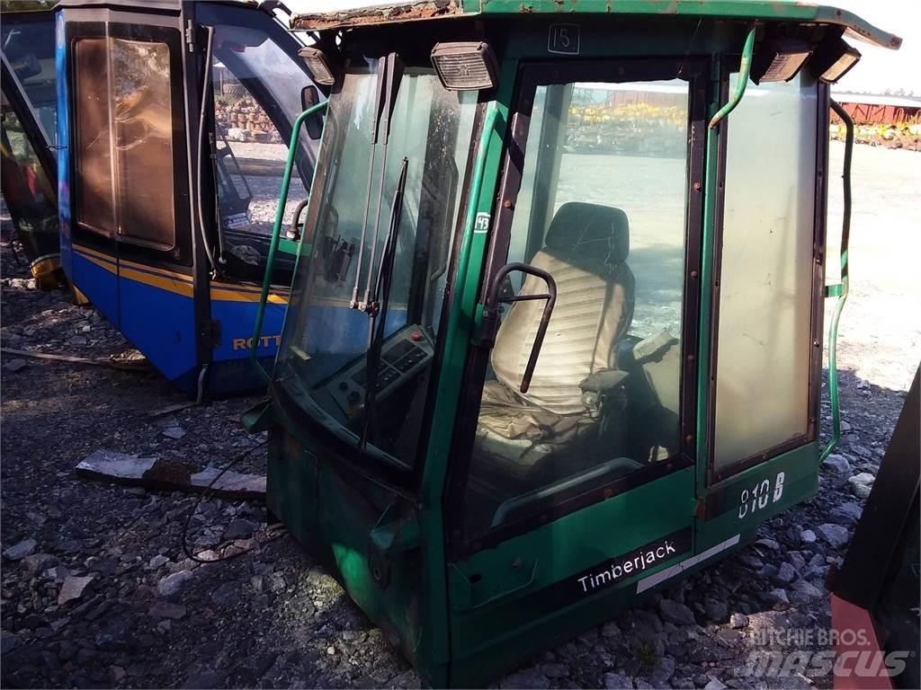 Timberjack 810B Cabine