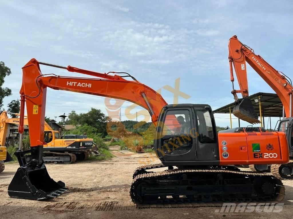 Hitachi EX 200 Pelle sur chenilles