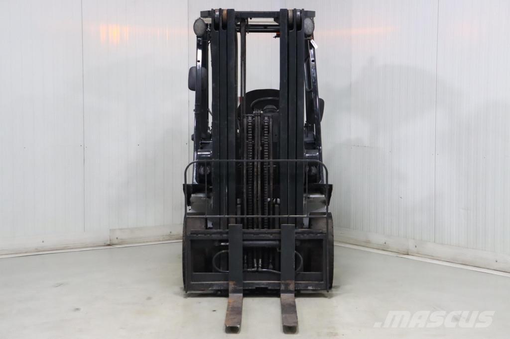 Nissan U1D2A20LQ Chariots GPL