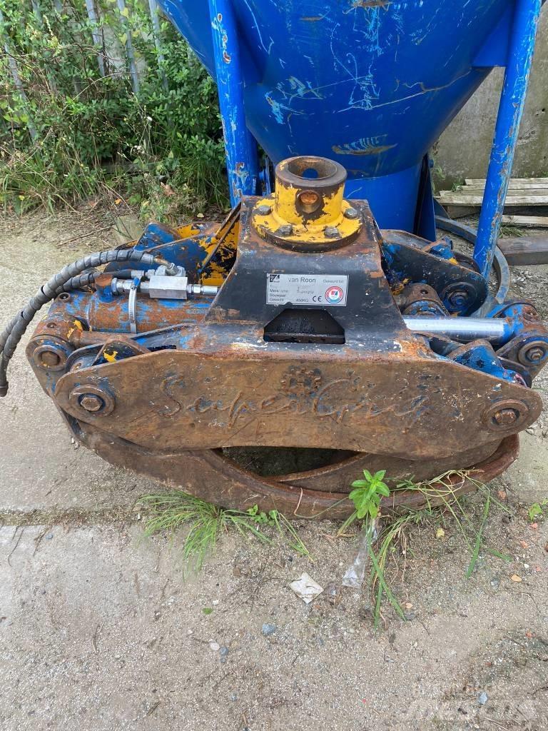 Kennis K16R/71-3 Grue auxiliaire