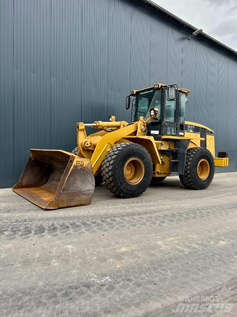 CAT 938G Chargeuse sur pneus