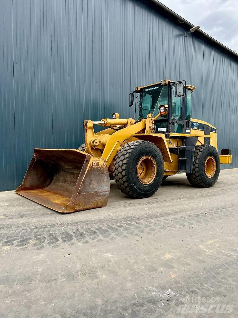 CAT 938G Chargeuse sur pneus