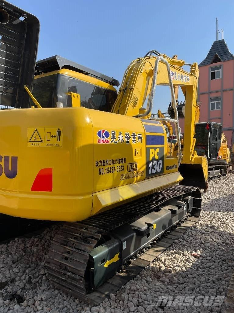 Komatsu 130-7 Pelle sur chenilles